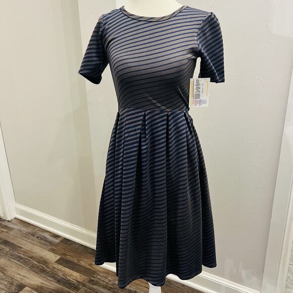 LuLaRoe Womens XS Gray Blue Striped Amelia Stretchy Flare Dress NWT (A0126) - Picture 1 of 8